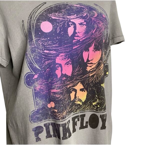 Elizabeth And James Gray Pink Floyd Graphic Tee Short Sleeve Small - Picture 2 of 7